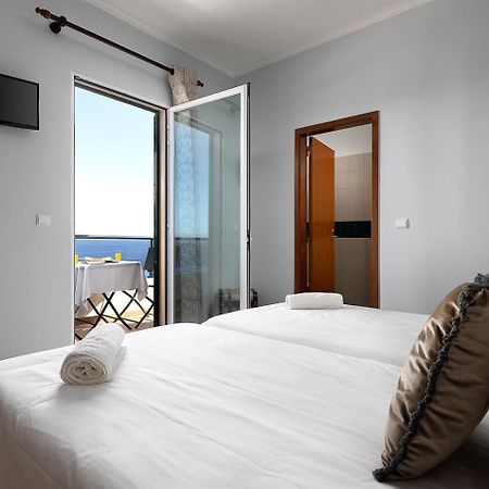 Perola Views Inn By Madeira Sun Travel Porto Moniz Exteriér fotografie